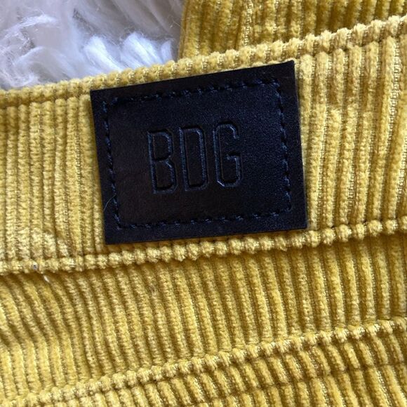 BDG Urban Outfitters Mom High-Rise Corduroy Pants Size 24 - Picture 7 of 12